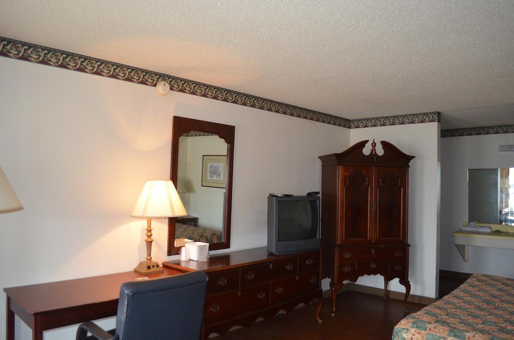 Granbury Inn And Suites Rom bilde