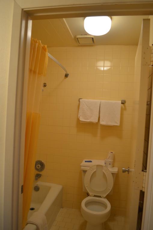 Granbury Inn And Suites Rom bilde